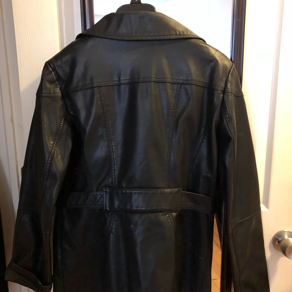 Blazer - Picture 2 of 3